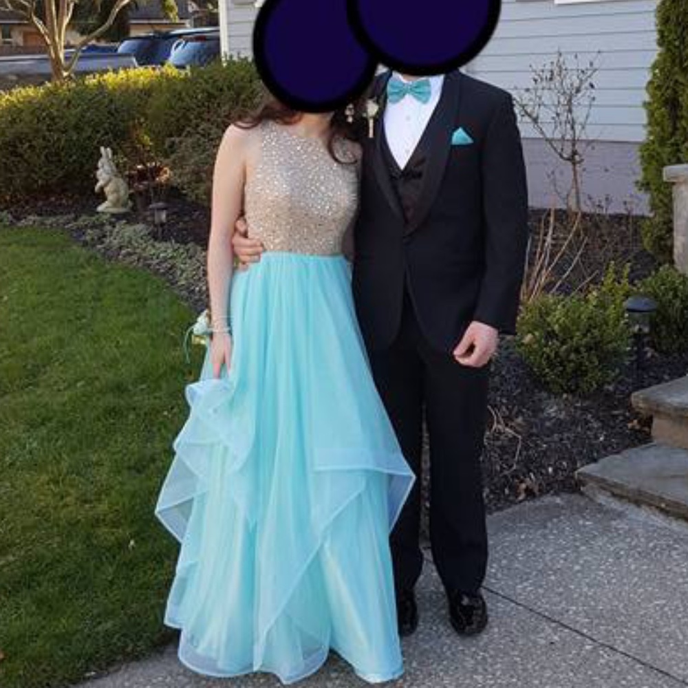 👗Beautiful Light Blue Prom Dress👗